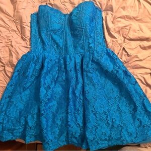 Minuet Petite Vibrant Blue Lace Cocktail Dress